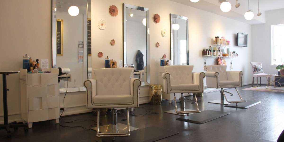 Few Factors to Consider While Buying Salon Chairs