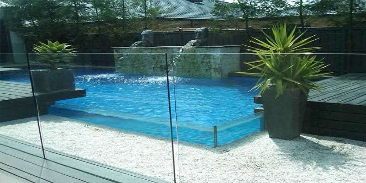 How Glass Pool Fencing Become Your Claver Investment?