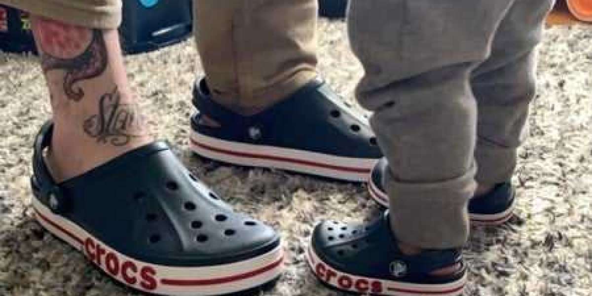 Don't Make This Silly Mistake With Your Crocs