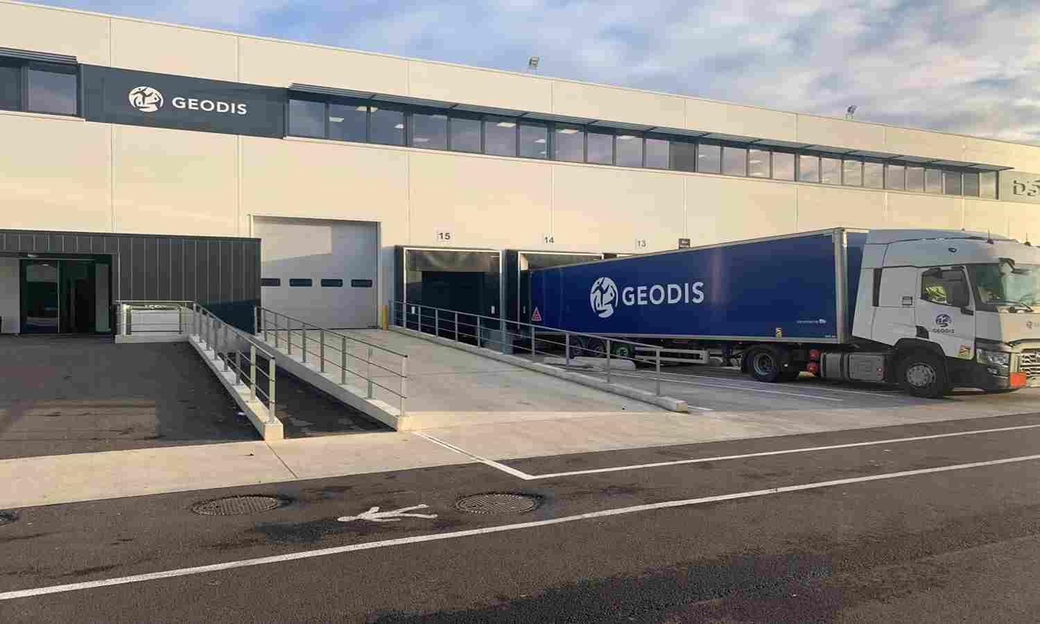 WFS reinforces partnership with GEODIS; signs manpower contract