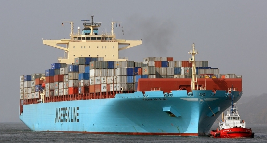 Maersk to share 9 million weather observations to aid climate studies | Shipping