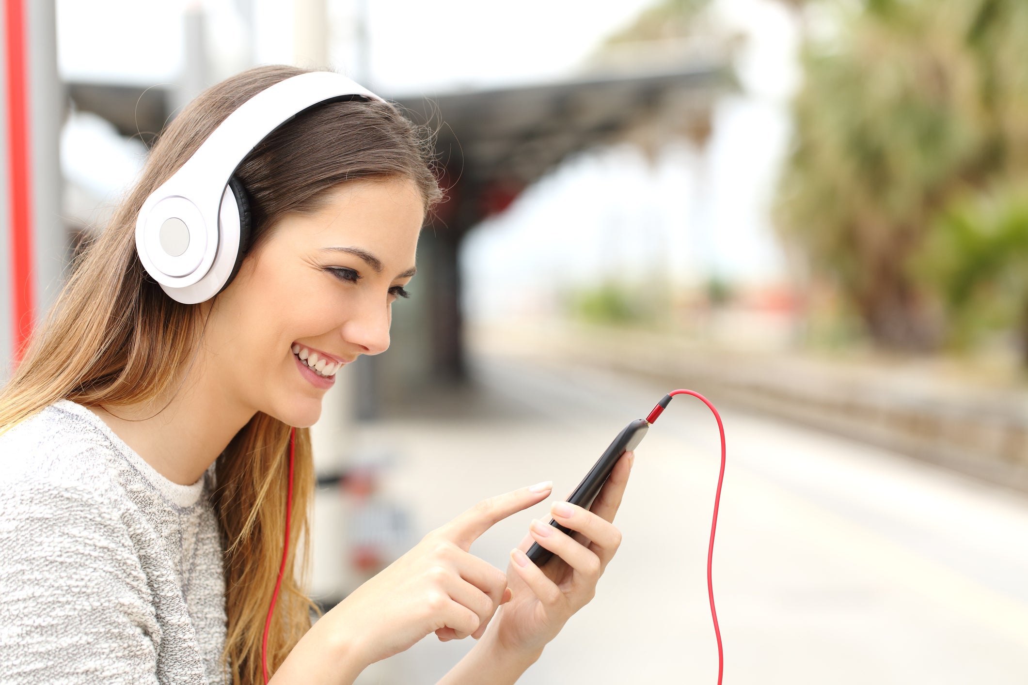 Why Are Mobile Headsets More Beneficial For Us?